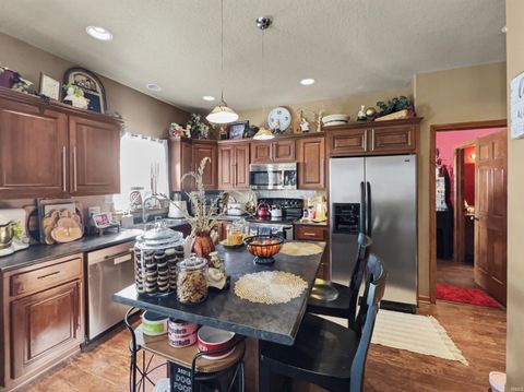 Tiny photo for 5520 S Meridian Road, Pleasant Lake, IN 46779 (MLS # 202604040)