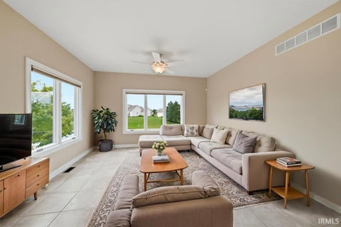 Tiny photo for 12319 Autumn Breeze Drive, Fort Wayne, IN 46845 (MLS # 202635312)