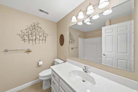 Tiny photo for 12319 Autumn Breeze Drive, Fort Wayne, IN 46845 (MLS # 202635312)