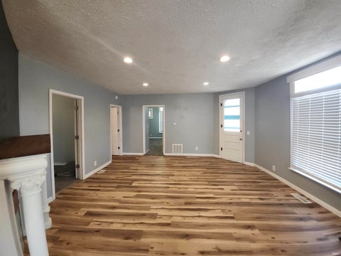 Tiny photo for 503 W Walnut Street #2, Kokomo, IN 46901 (MLS # 202622691)