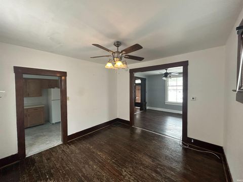 Tiny photo for 345 W Packard Avenue, Fort Wayne, IN 46807 (MLS # 202549935)