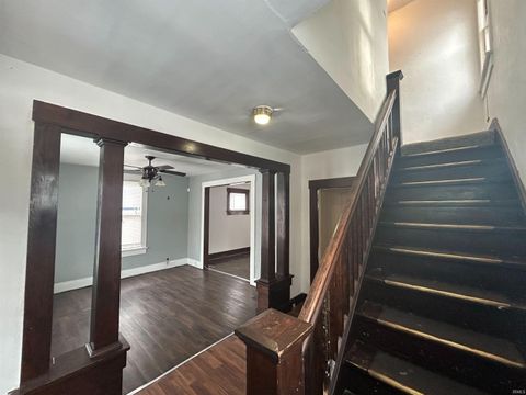 Tiny photo for 345 W Packard Avenue, Fort Wayne, IN 46807 (MLS # 202549935)