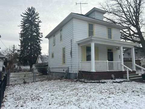 Tiny photo for 345 W Packard Avenue, Fort Wayne, IN 46807 (MLS # 202549935)
