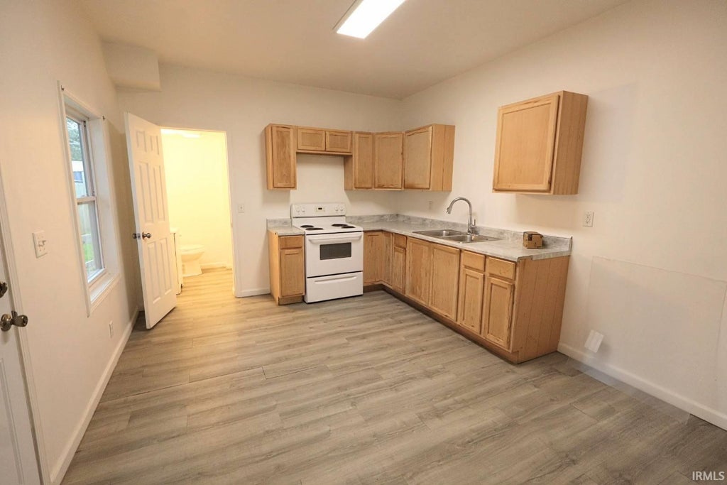 Photo of 309 E Virginia Street, Evansville, IN 47711 (MLS # 202629547)