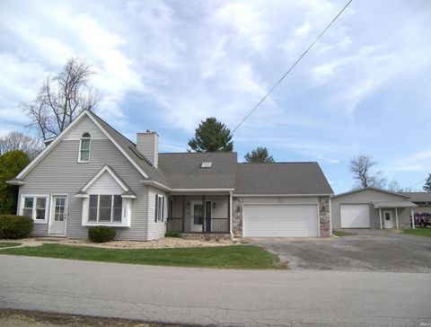 2605 E Beech Avenue, Columbia City, IN 46725 - #: 202511437