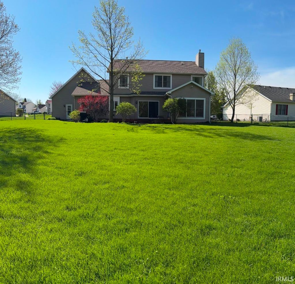 Photo of 601 Finch Drive, South Bend, IN 46614 (MLS # 202616481)