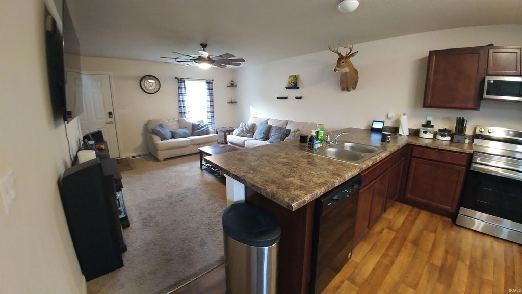 Photo of 496 Arbor Lane, Huntington, IN 46750 (MLS # 202608553)