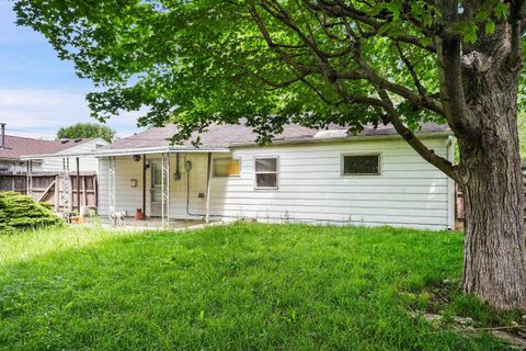 Tiny photo for 1117 Brentwood Drive, Kokomo, IN 46901 (MLS # 202620220)