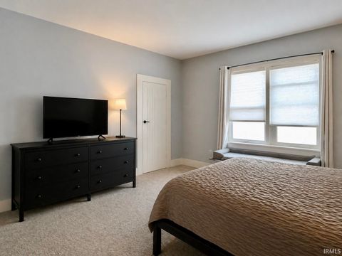 Tiny photo for 68 W 7Th Street, Peru, IN 46970 (MLS # 202615394)