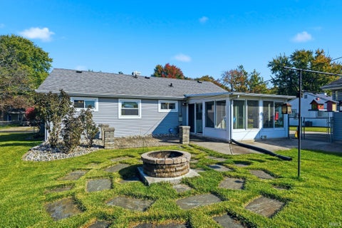 Tiny photo for 917 Houston Drive, New Haven, IN 46774 (MLS # 202643909)