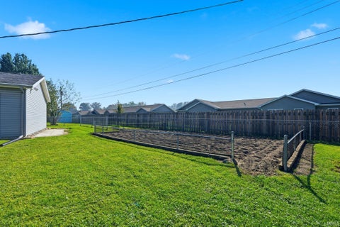Tiny photo for 917 Houston Drive, New Haven, IN 46774 (MLS # 202643909)