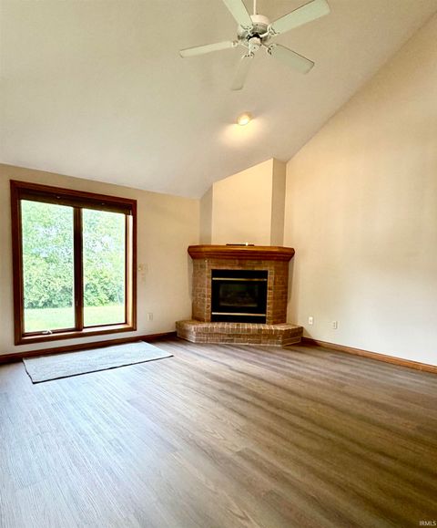 Tiny photo for 536 Tattersholl Court, Fort Wayne, IN 46804 (MLS # 202622924)