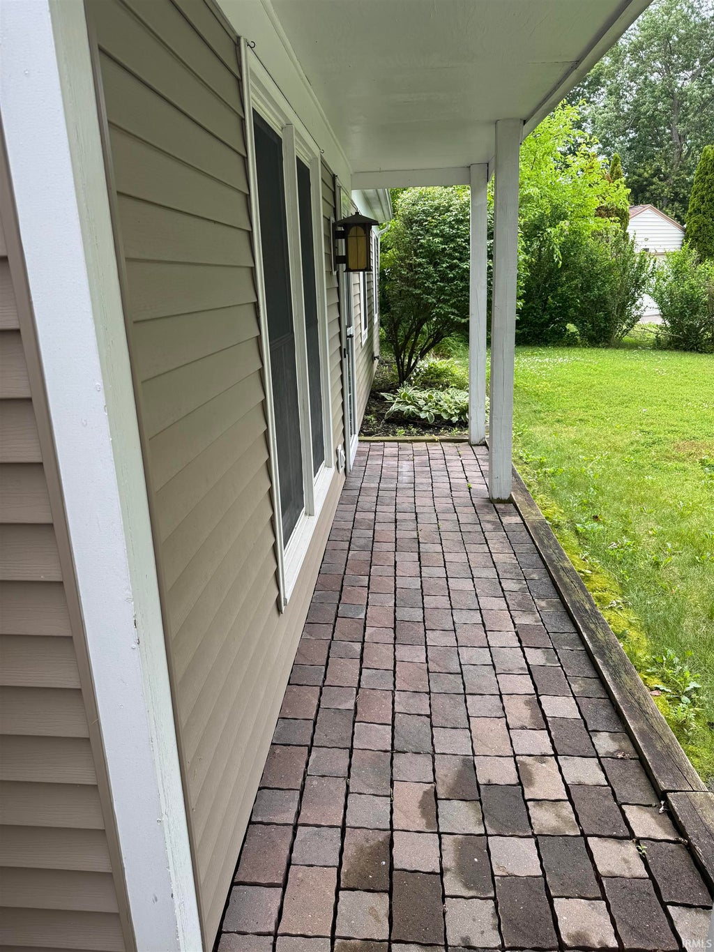 Photo of 7824 Greenbank Court, Fort Wayne, IN 46815 (MLS # 202624690)