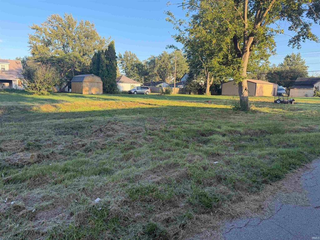 Photo of 823 W Commercial Street, Hartford City, IN 47348 (MLS # 202637845)