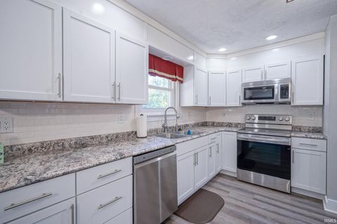 Tiny photo for 617 Stockbridge Lane, Lafayette, IN 47909 (MLS # 202543087)