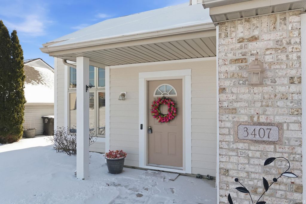 Photo of 3407 Bramblewood Lane, Fort Wayne, IN 46818 (MLS # 202602131)