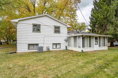 Tiny photo for 347 Twillo Run Drive, New Haven, IN 46774 (MLS # 202545479)