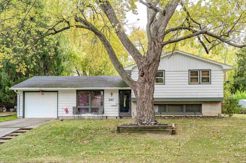 Photo of 347 Twillo Run Drive, New Haven, IN 46774 (MLS # 202545479)