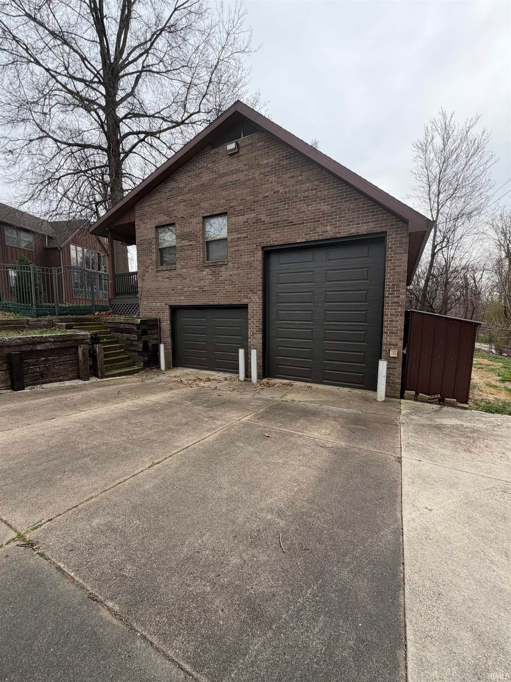 Photo of 12900 Red Gate Rd Rd, Evansville, IN 47725 (MLS # 202608972)