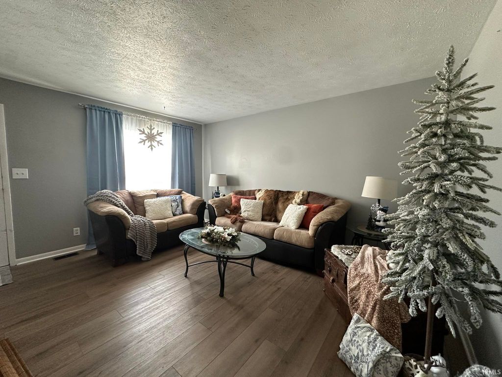 Photo of 34 Lee Court, West Lafayette, IN 47906 (MLS # 202548629)