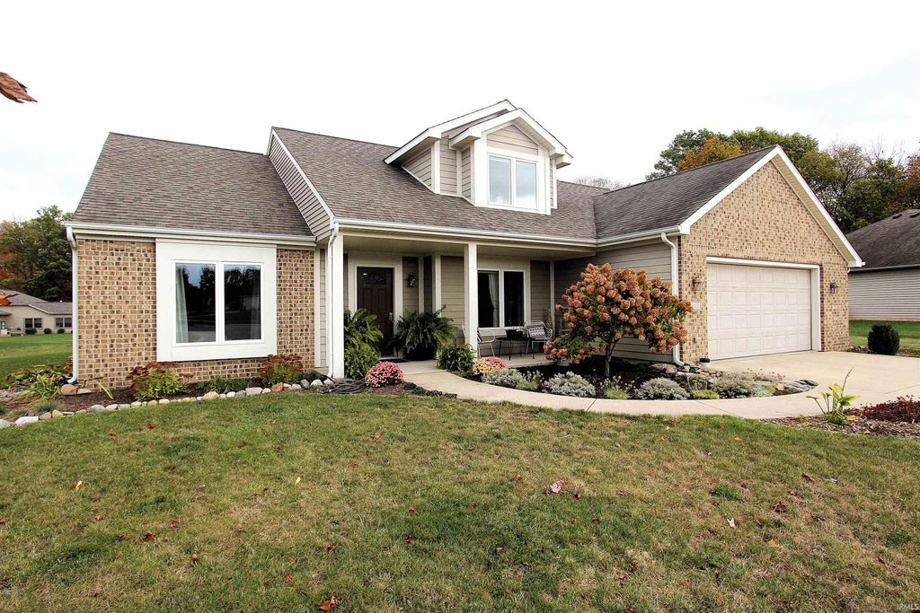 Photo of 212 N Westchester Drive, Columbia City, IN 46725 (MLS # 202543962)