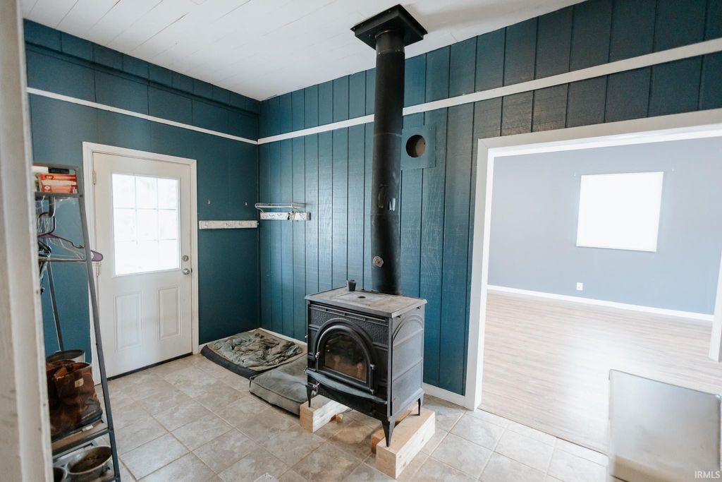 Photo of 891 Clutter Road, Lynnville, IN 47619 (MLS # 202608111)