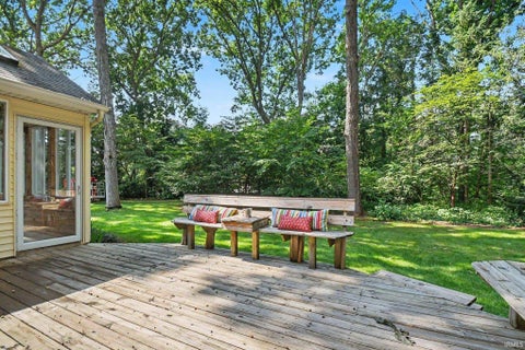 Tiny photo for 15971 Cedar Ridge Court, Granger, IN 46530 (MLS # 202638008)