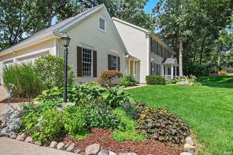 Tiny photo for 15971 Cedar Ridge Court, Granger, IN 46530 (MLS # 202638008)