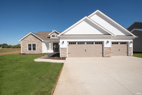 Photo of 808 Ravenstone Drive, Lafayette, IN 47909 (MLS # 202640941)