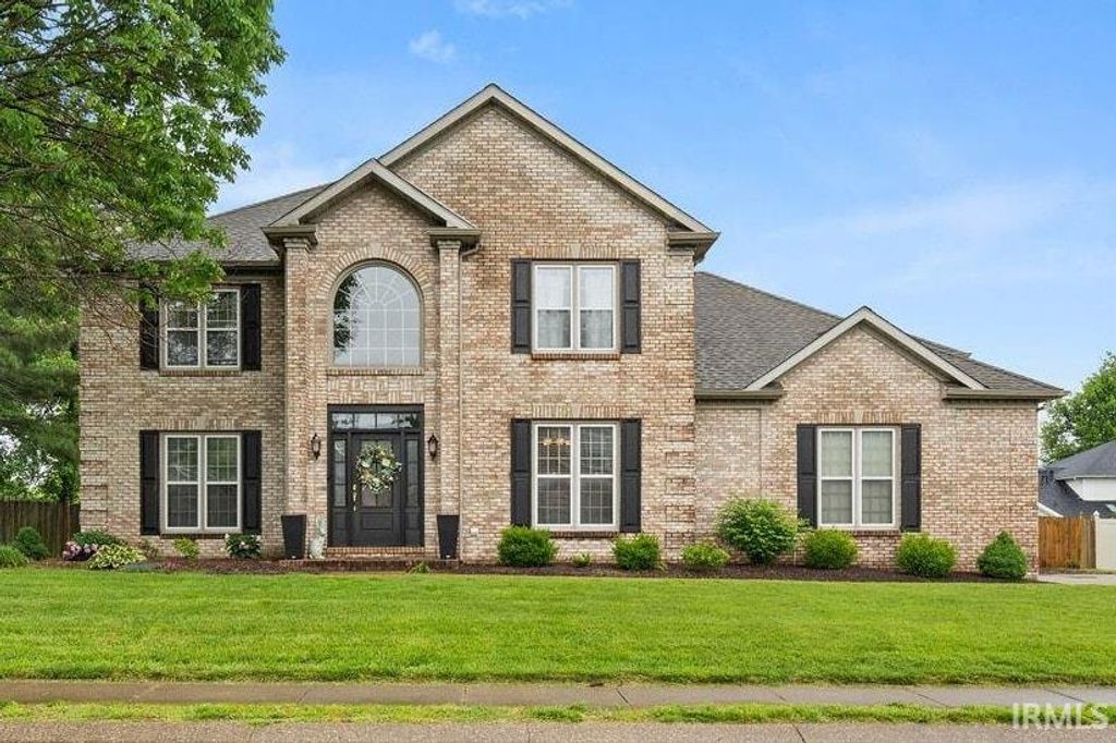 Photo of 3022 Southern Trace Drive, Newburgh, IN 47630 (MLS # 202616883)