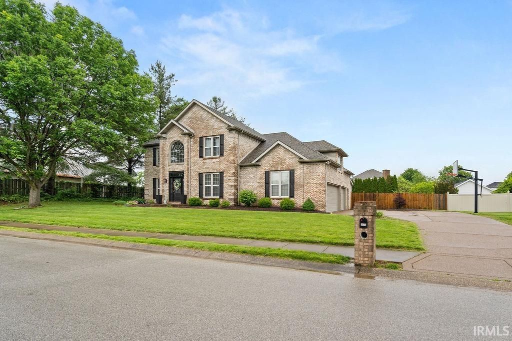 Photo of 3022 Southern Trace Drive, Newburgh, IN 47630 (MLS # 202616883)