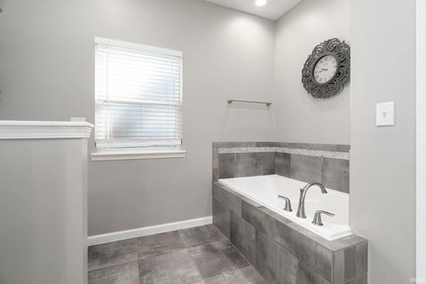 Tiny photo for 3636 Regatta Drive, Lafayette, IN 47909 (MLS # 202536735)