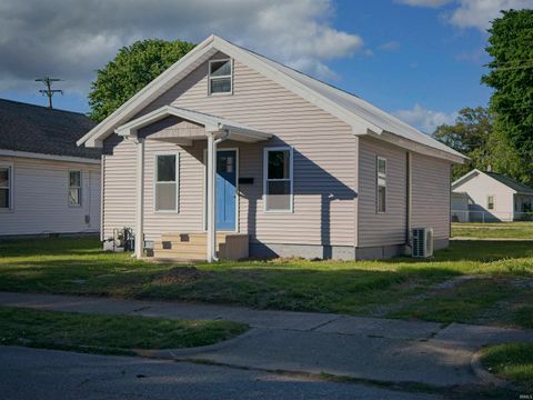 Photo of 1320 Perry Street, Vincennes, IN 47591 (MLS # 202618667)