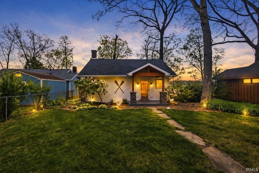Photo of 2713 S Airport Road, Monticello, IN 47960 (MLS # 202615438)