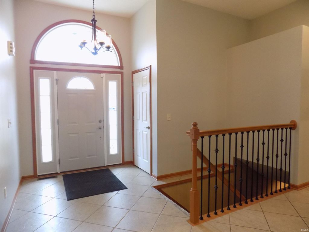 Photo of 23104 Johnathon Court, Elkhart, IN 46516 (MLS # 202606943)