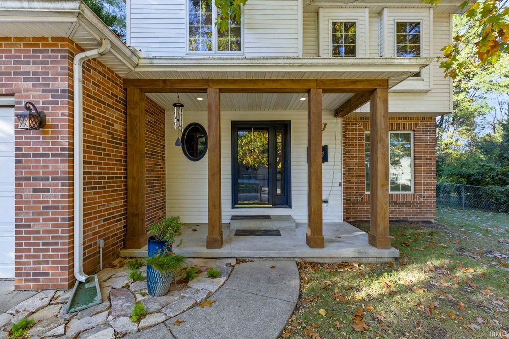 Photo of 214 Krider Drive, Middlebury, IN 46540 (MLS # 202542942)