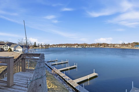 Tiny photo for 7610 S Lake Street, Hamilton, IN 46742 (MLS # 202611893)
