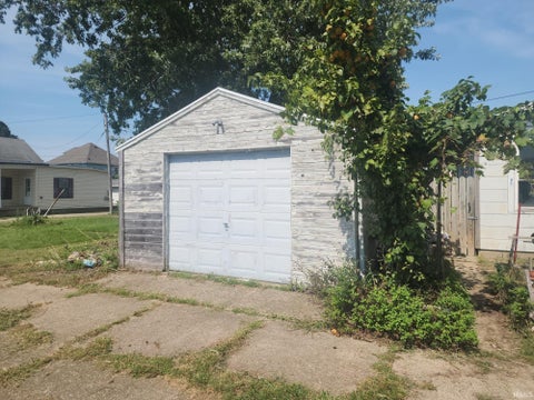 Tiny photo for 337 Tanguy Street, Logansport, IN 46947 (MLS # 202636043)