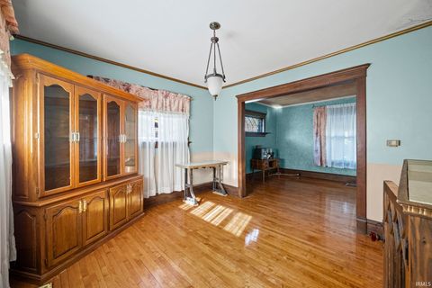Tiny photo for 215 22nd Street, Logansport, IN 46947 (MLS # 202616147)
