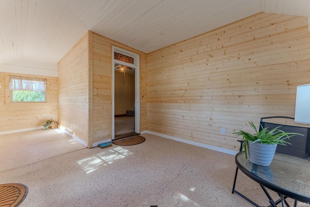 Photo of 195 E Highland Avenue, Marion, IN 46952 (MLS # 202542772)