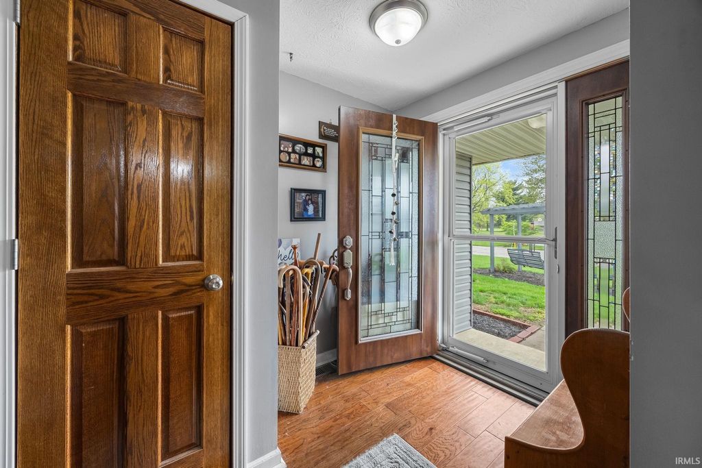 Photo of 190 E Sycamore Lane, Frankfort, IN 46041 (MLS # 202613591)