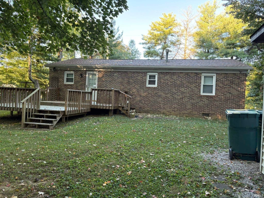 Photo of 10535 Hillview Drive, Evansville, IN 47720 (MLS # 202641872)