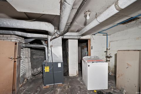 Tiny photo for 824 S Pulaski Street, South Bend, IN 46619 (MLS # 202615213)