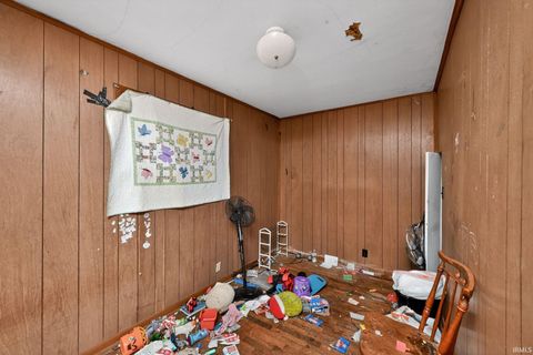 Tiny photo for 824 S Pulaski Street, South Bend, IN 46619 (MLS # 202615213)