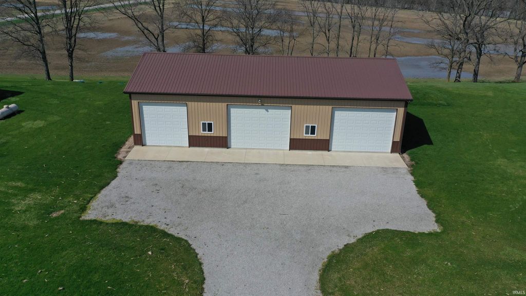 Photo of 22825 Kammeyer Road, Woodburn, IN 46797 (MLS # 202613115)