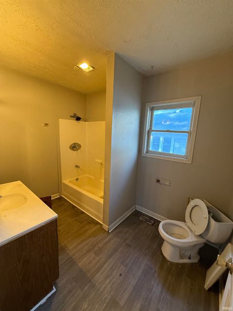 Tiny photo for 916 W Virginia Avenue, Kokomo, IN 46902 (MLS # 202542191)