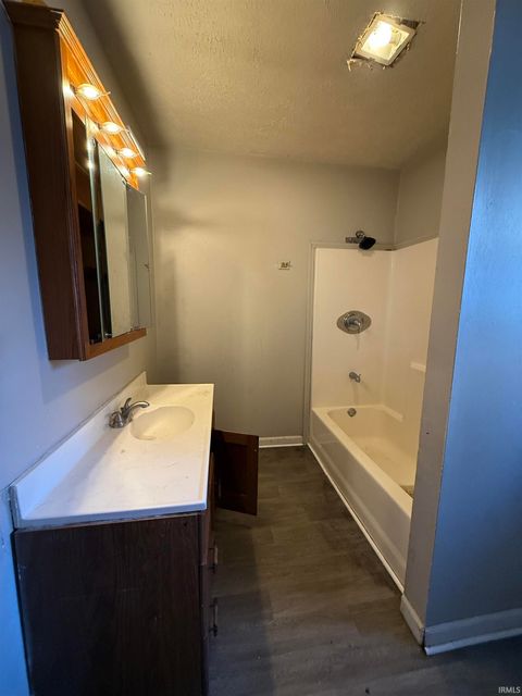 Tiny photo for 916 W Virginia Avenue, Kokomo, IN 46902 (MLS # 202542191)