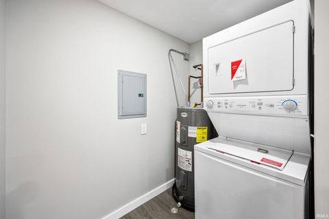 Tiny photo for 502 N Arthur Street, South Bend, IN 46617 (MLS # 202611767)