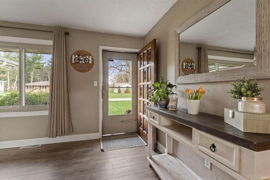 Photo of 51939 Cheryl Drive, Granger, IN 46530 (MLS # 202613269)