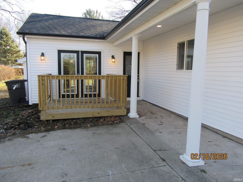 Photo of 2523 E Jackson Boulevard, Elkhart, IN 46516 (MLS # 202605302)
